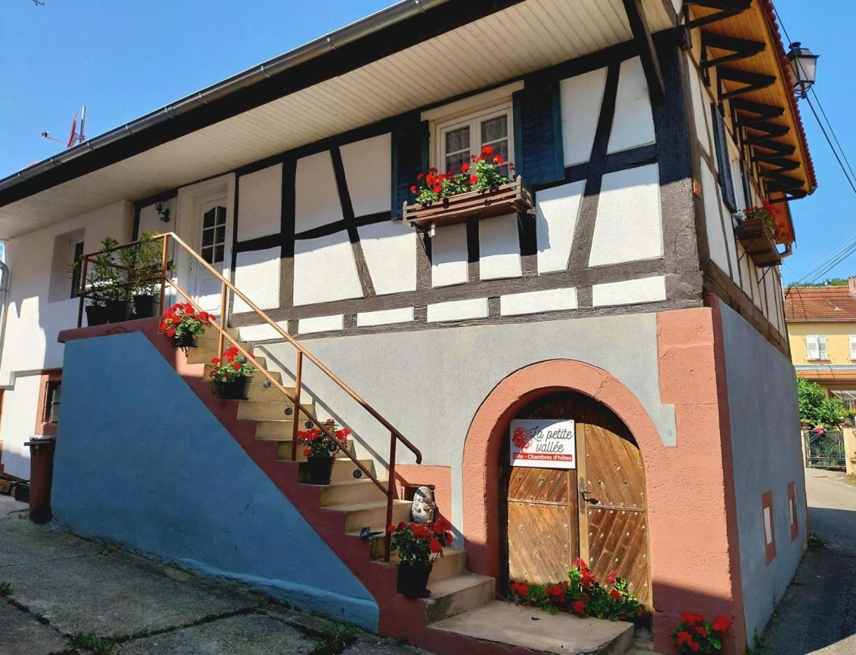 La Petite Maison De La Petite Vallee Rott Exterior photo
